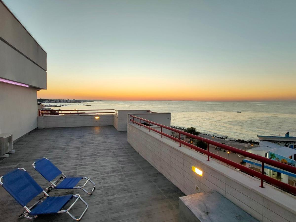 Seafront Suites Бари Экстерьер фото